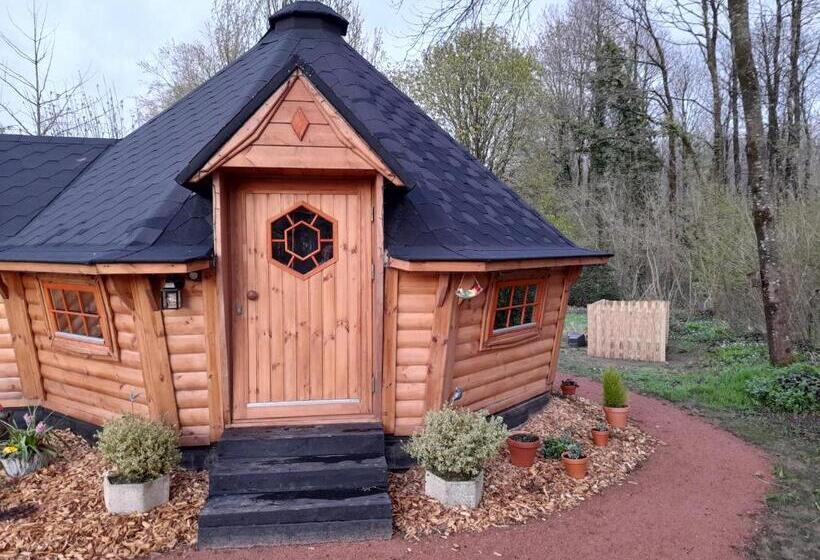 펜션 A L Orée Du Cèdre