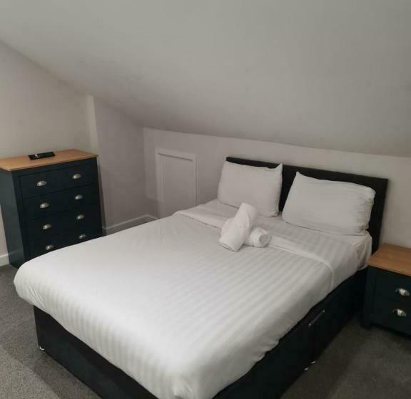 پانسیون Apartment In Barnsley Central