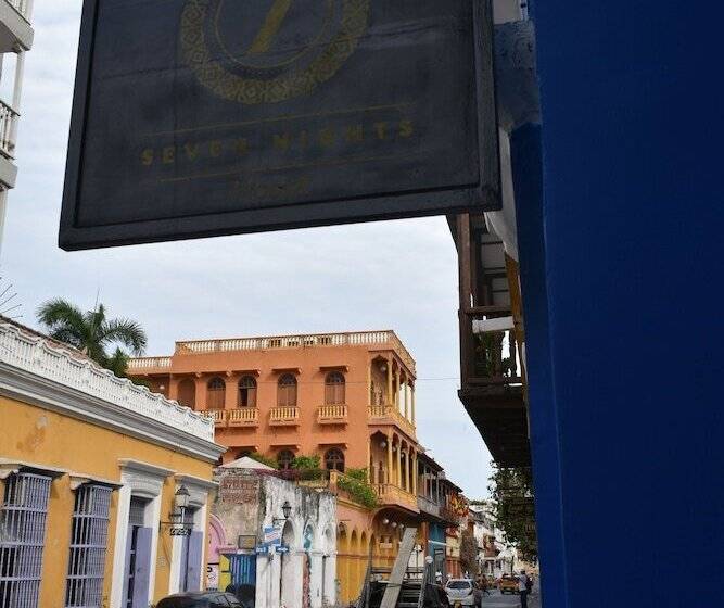 ペンション Hostal Seven Nights Cartagena