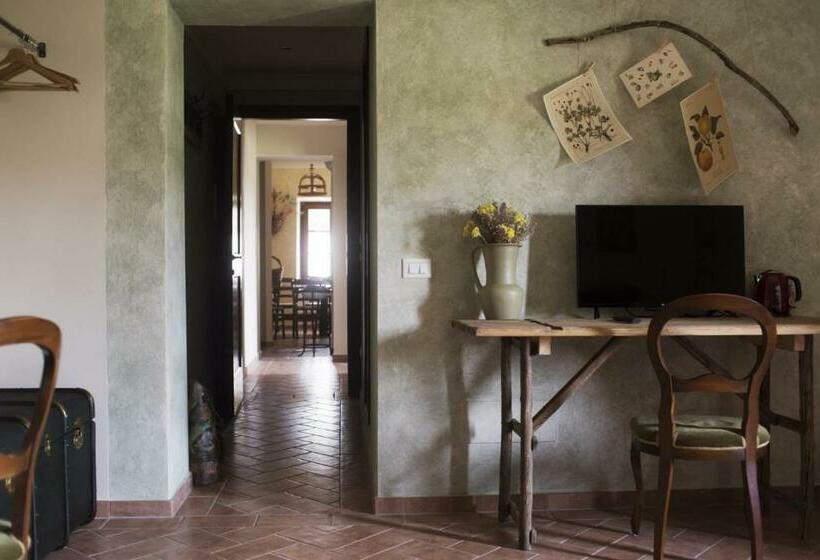 פנסיון La Bugia Del Sensale