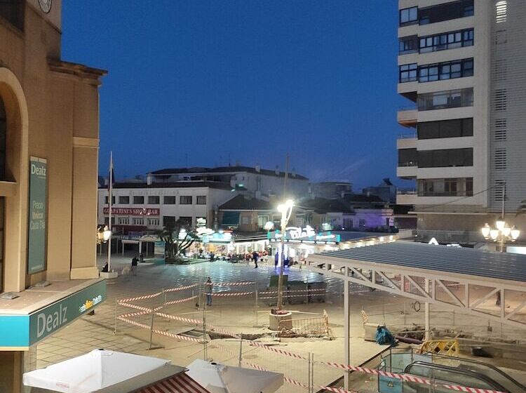 پانسیون Sunny Room