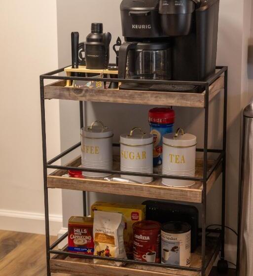 Snowshoe Ski In & Ski Out At Silvercreek Resort Family Friendly, Jacuzzi, Hot Tub, Mountain Views