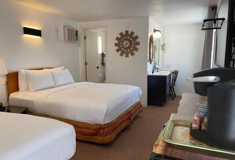 The Aztec Motel & Creative Space