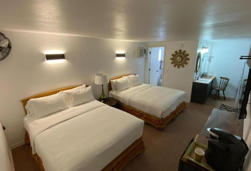 The Aztec Motel & Creative Space