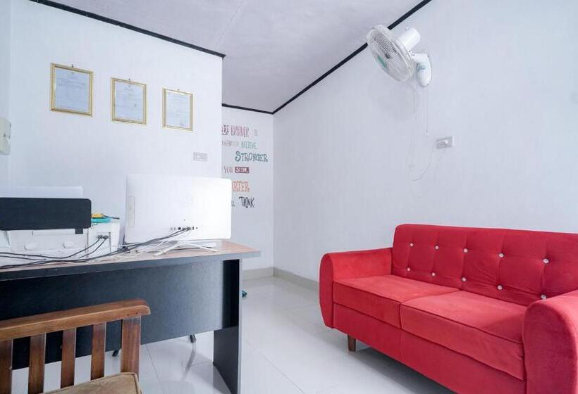 Urbanview Hotel Pondok Indah Pringsewu