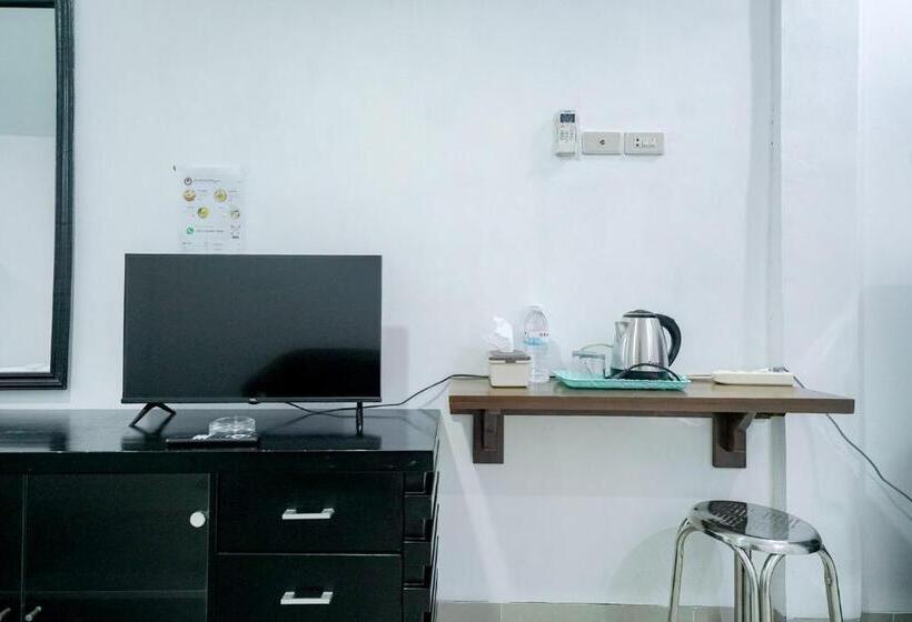 Urbanview Hotel Pondok Indah Pringsewu