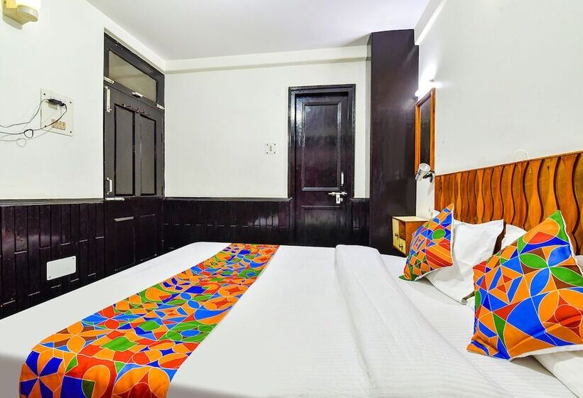 Fabhotel Park View I