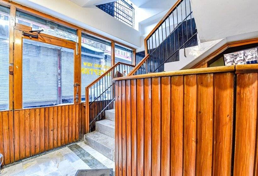 Fabhotel Park View I