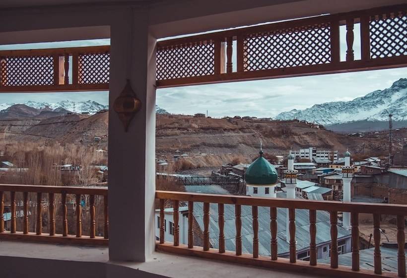 Отель Black Sheep Bed And Breakfast