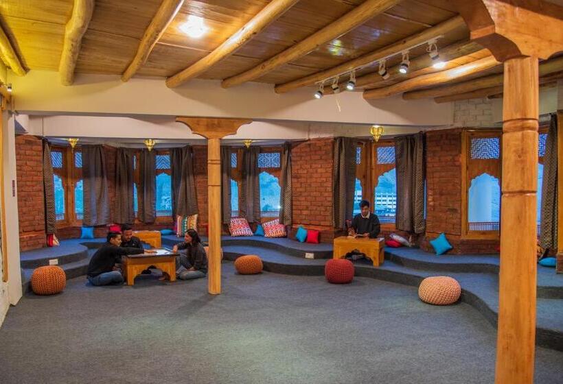 Отель Black Sheep Bed And Breakfast