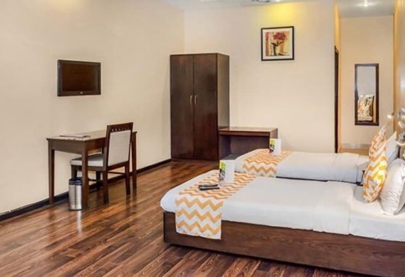 ホテル Fabexpress The Mansion