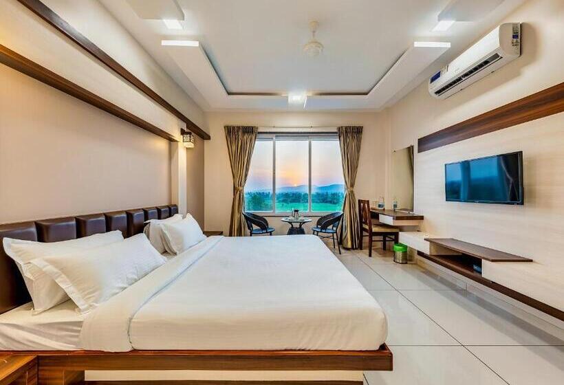 호텔 Grand Indu, 3 Star Kolhapur