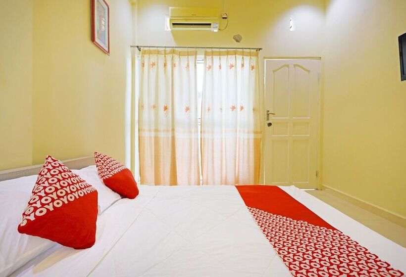 호텔 Wisma Pinggir Mitra Reddoorz