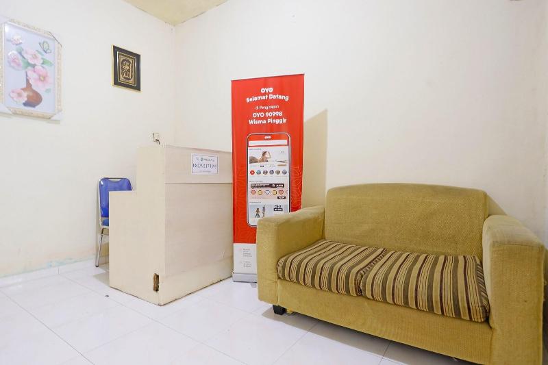 호텔 Wisma Pinggir Mitra Reddoorz