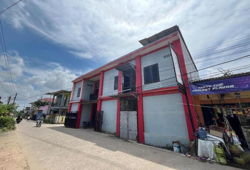 호텔 Steze Guesthouse Syariah Mendalo