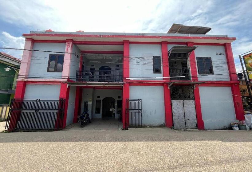 호텔 Steze Guesthouse Syariah Mendalo