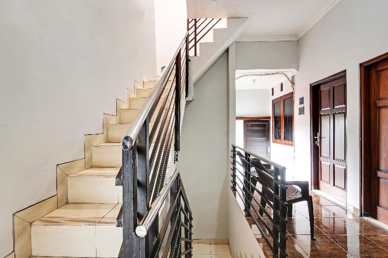 בית מלון כפרי Oyo 91082 Nathania Exclusive