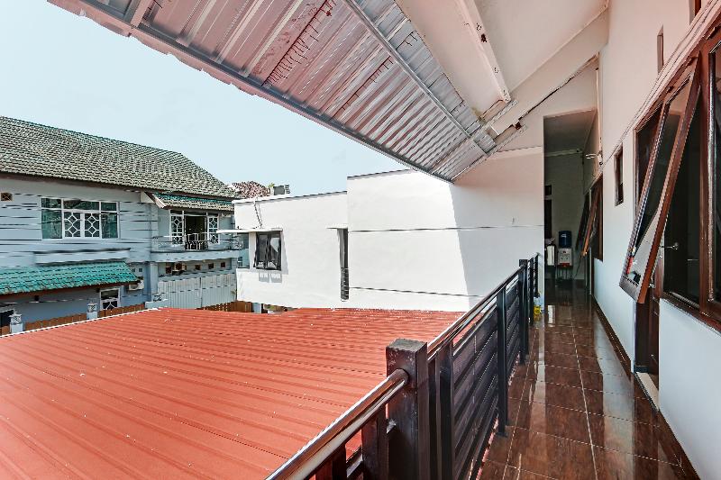 בית מלון כפרי Oyo 91082 Nathania Exclusive