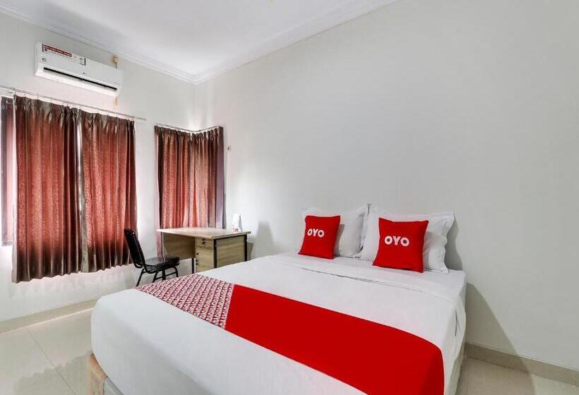 בית מלון כפרי Oyo 91082 Nathania Exclusive