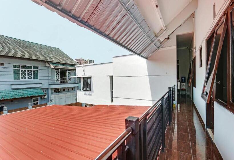 בית מלון כפרי Oyo 91082 Nathania Exclusive