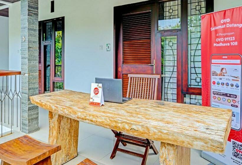 בית מלון כפרי Oyo 91123 Madhava 108