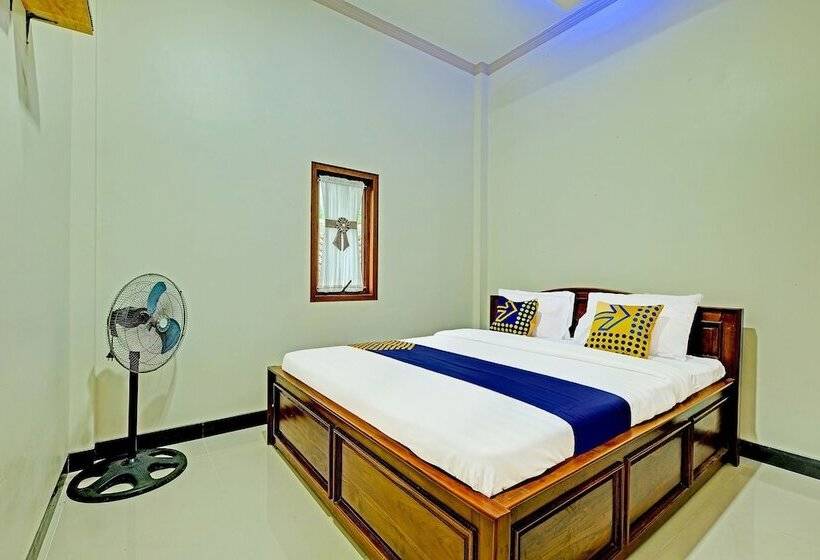 ホテル Spot On 91095 Desa Wisata Conto