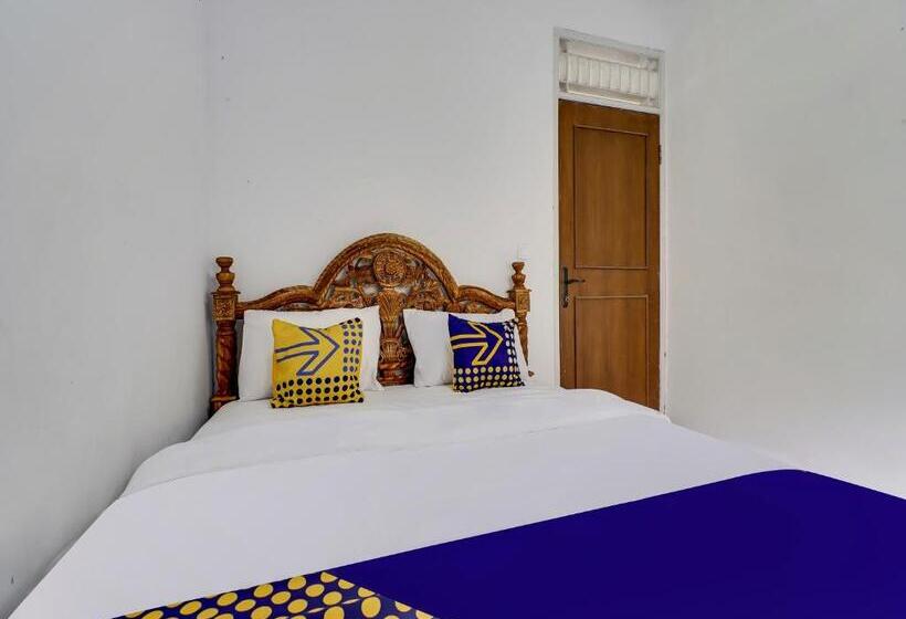 Отель Spot On 91107 Villa Galaxy Resort