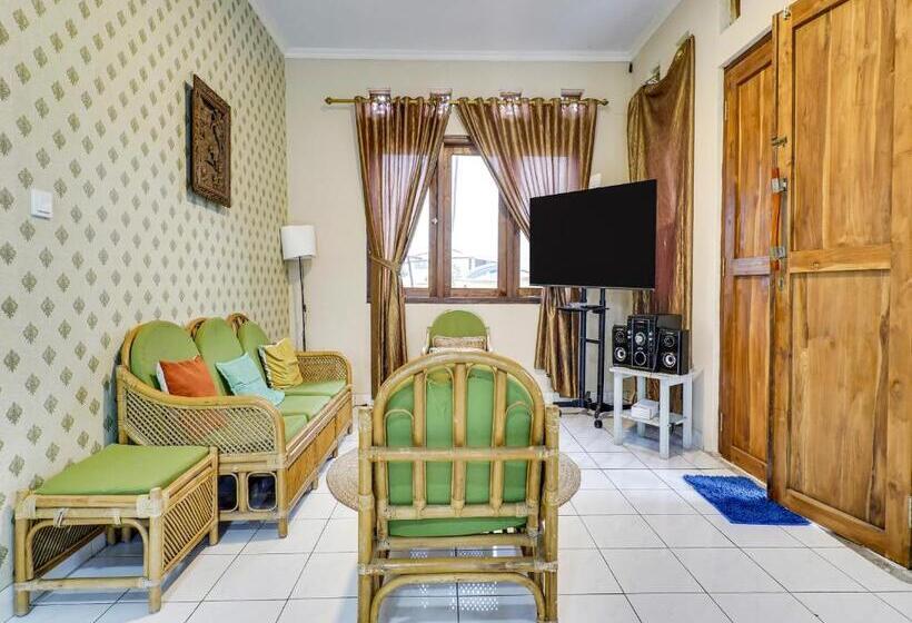 Отель Spot On 91107 Villa Galaxy Resort