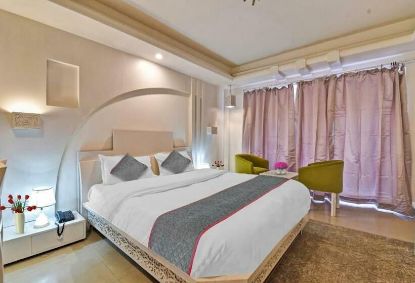 فندق Townhouse 985 Hampta Pass View