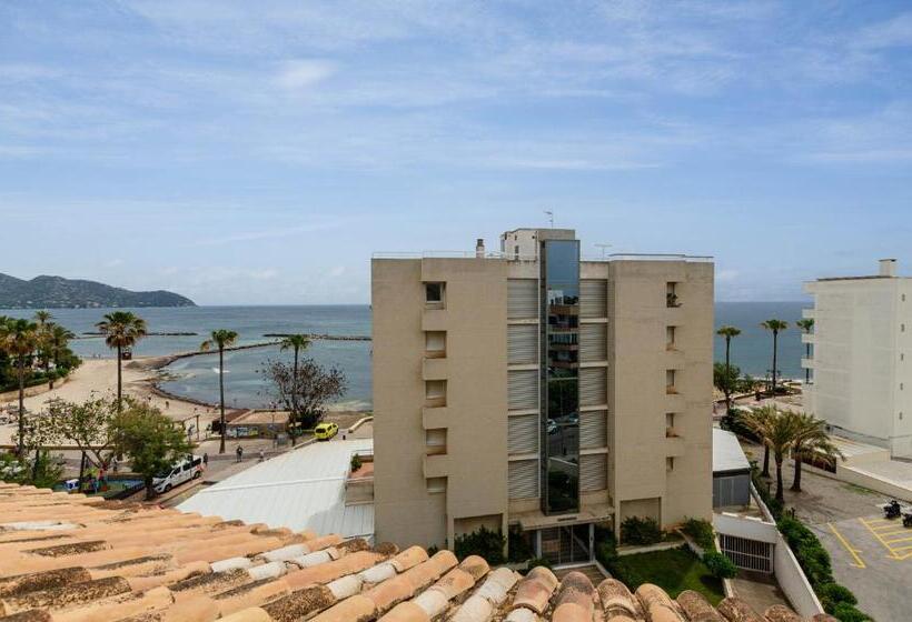 Sol Y Mar Apartments