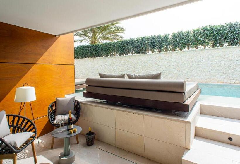 Tensuites - Adults Only