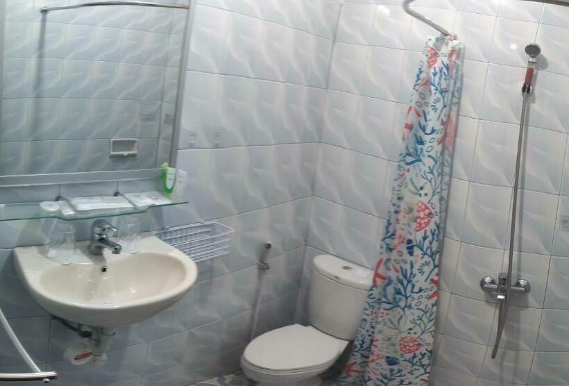 مبيت وإفطار Randayan Resort By Kagum S