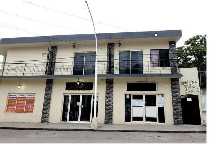 Doña Adelina House