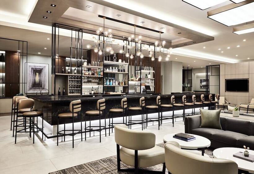 Ac Hotel By Marriott St Louis Chesterfield