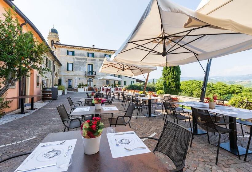 酒店 Castrum Wine Relais