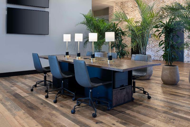 هتل Embassy Suites By Hilton Bowling Green