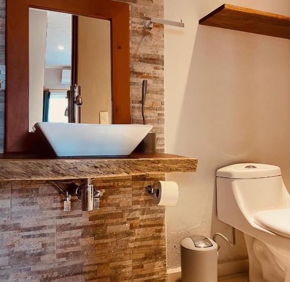 Отель Manglar Suites