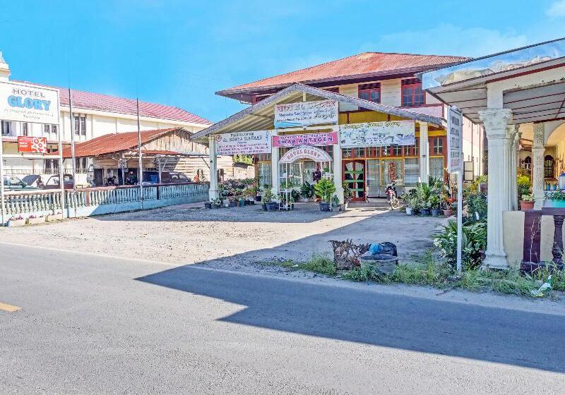 בית מלון כפרי Oyo 91061  Glory Tarutung