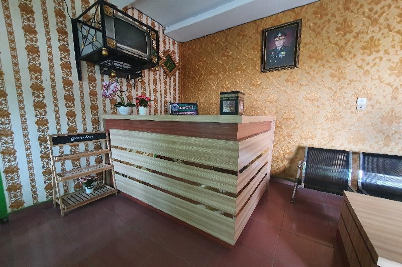 فندق Oyo 91077 Losmen Bunda Arema