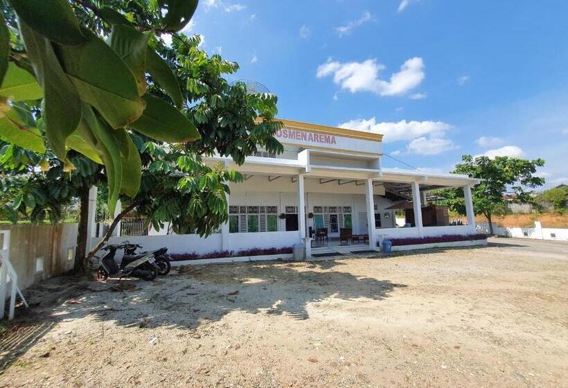 فندق Oyo 91077 Losmen Bunda Arema