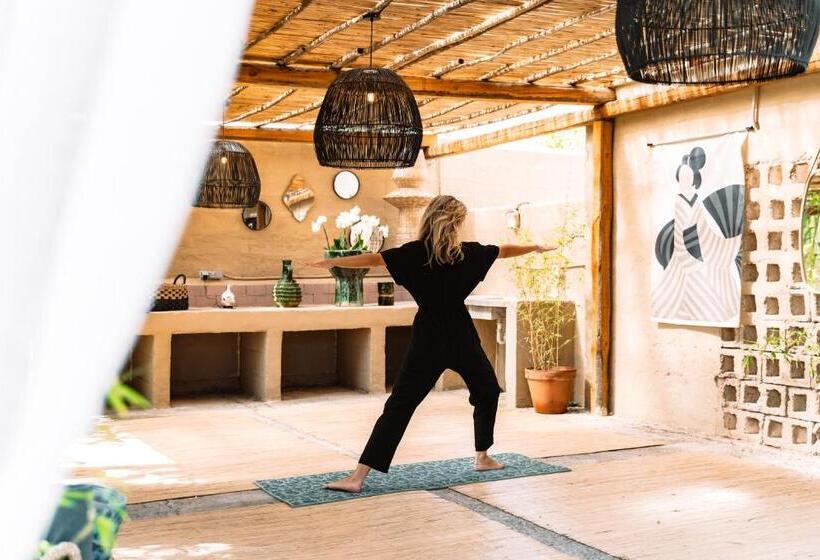 فندق Parco Ibiza, By Camping San Antonio Est 1961