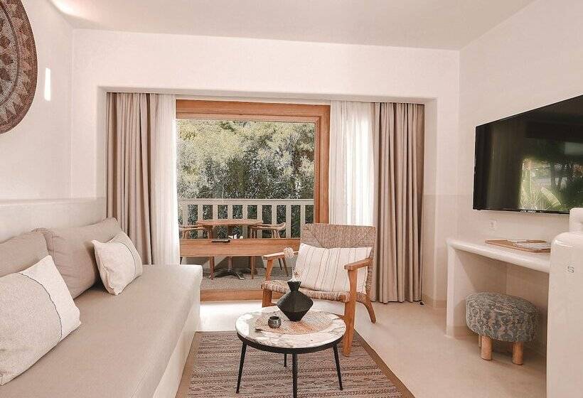 ホテル Perios Beach House Adults Only