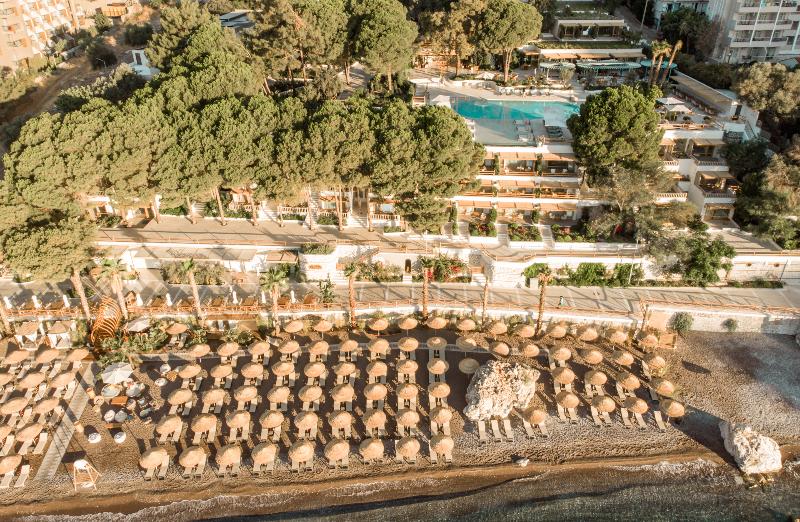 ホテル Perios Beach House Adults Only