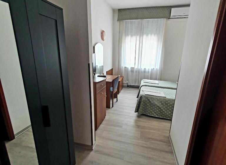 בית מלון כפרי Perla