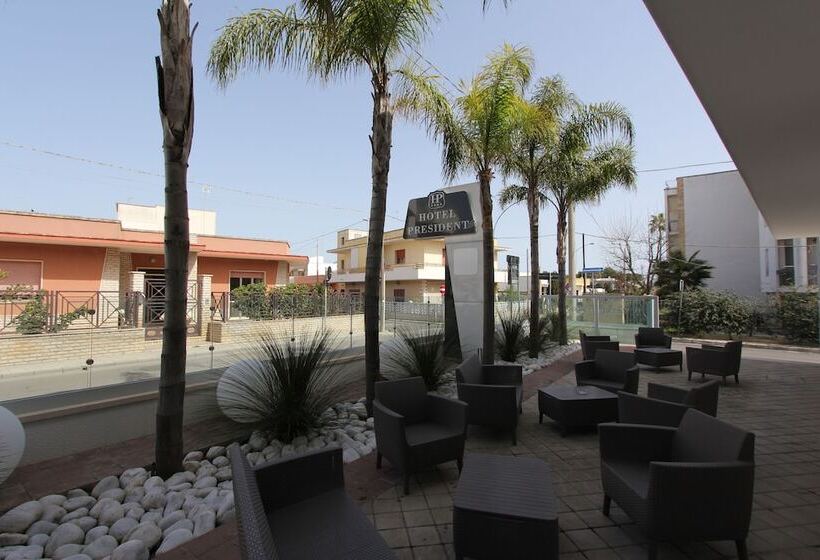 酒店 Presidente