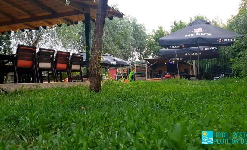 酒店 Restaurant Plutitor Delta Ways