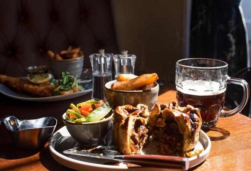 Отель The Northallerton Inn   The Inn Collection Group