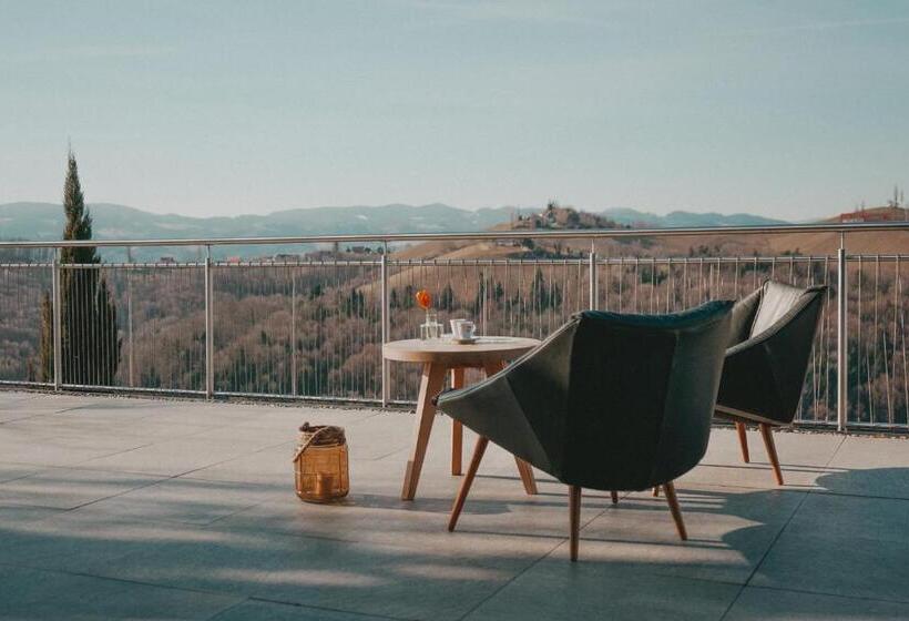 ホテル Winkel Art