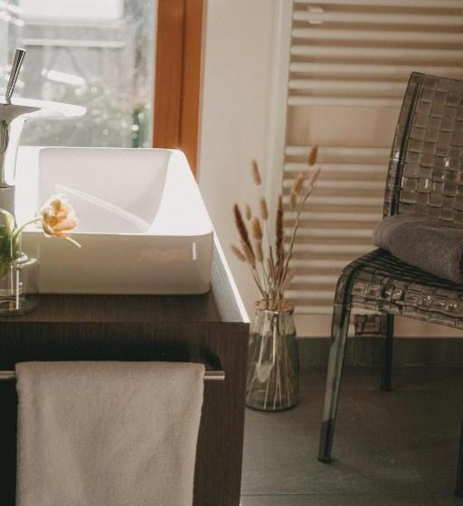 ホテル Winkel Art