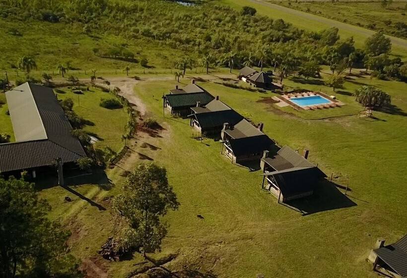 Los Origenes Hotel & Cabañas